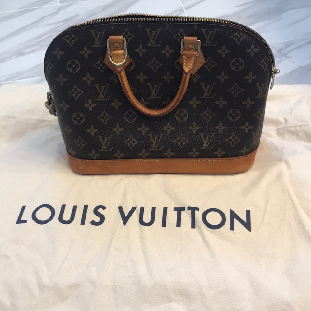 Louis Vuitton Alma